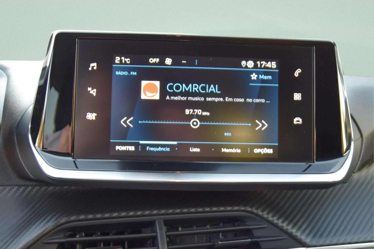 peugeot-208-2023-gasolina-1199cc