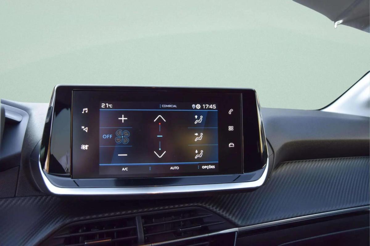 peugeot-208-2023-gasolina-1199cc