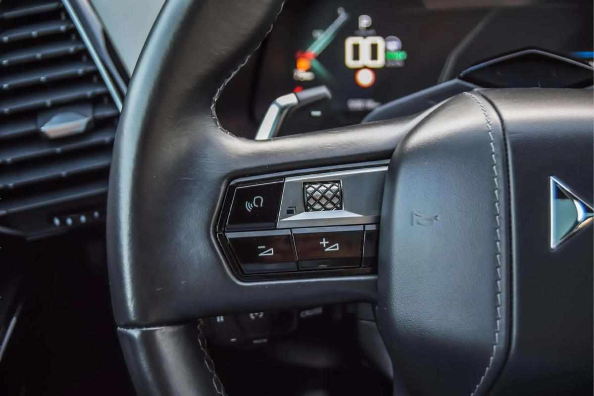 ds-ds-7-crossback-e-tense-4x4-2022-gasolina-1598cc