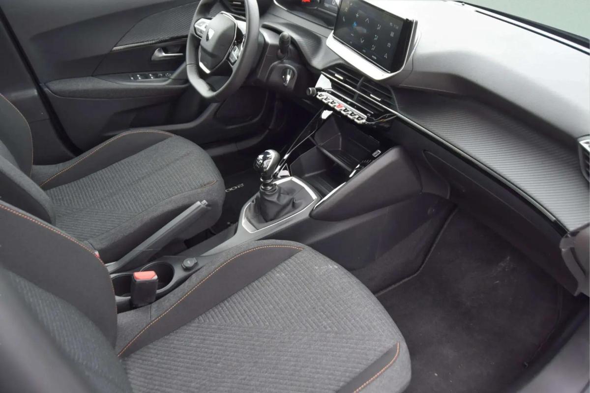 peugeot-2008-2025-gasolina-1199cc