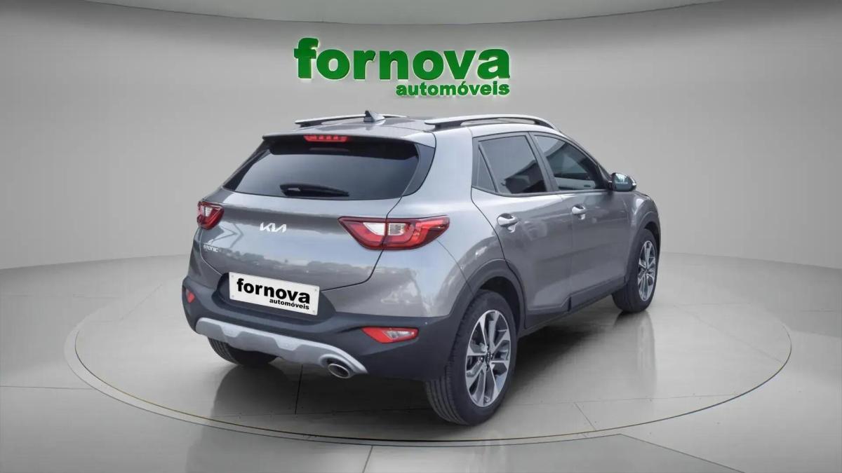 kia-stonic-2025-gasolina-998cc