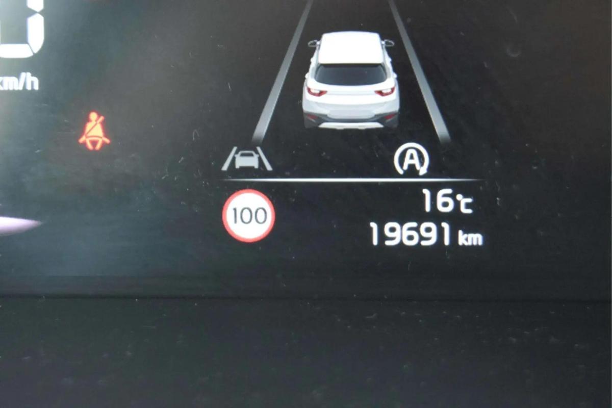 kia-stonic-2025-gasolina-998cc