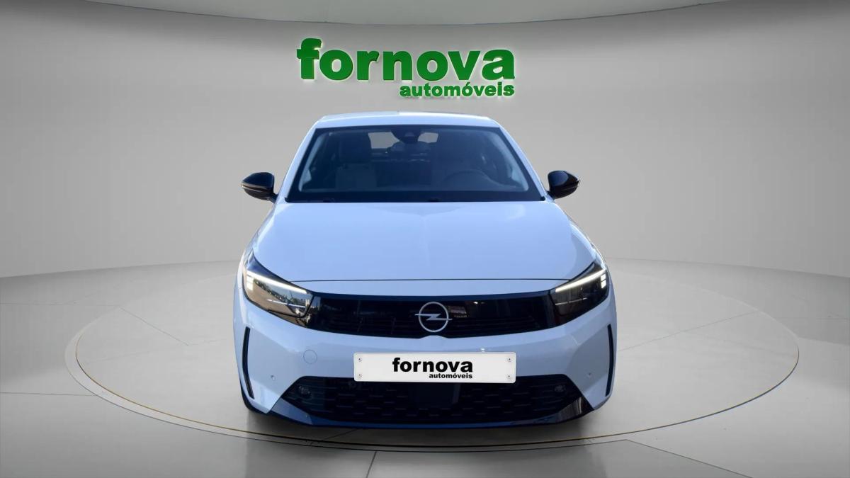 opel-corsa-2025-gasolina-1199cc
