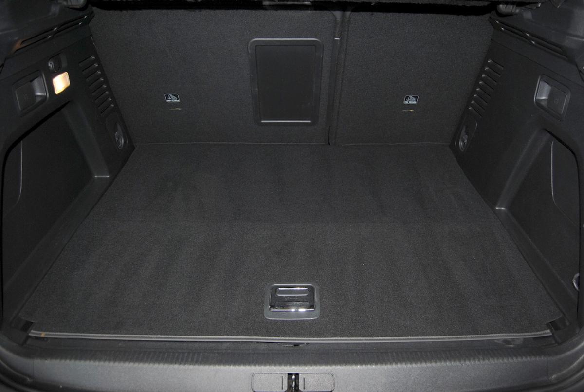 peugeot-3008-2023-gasolina-1598cc