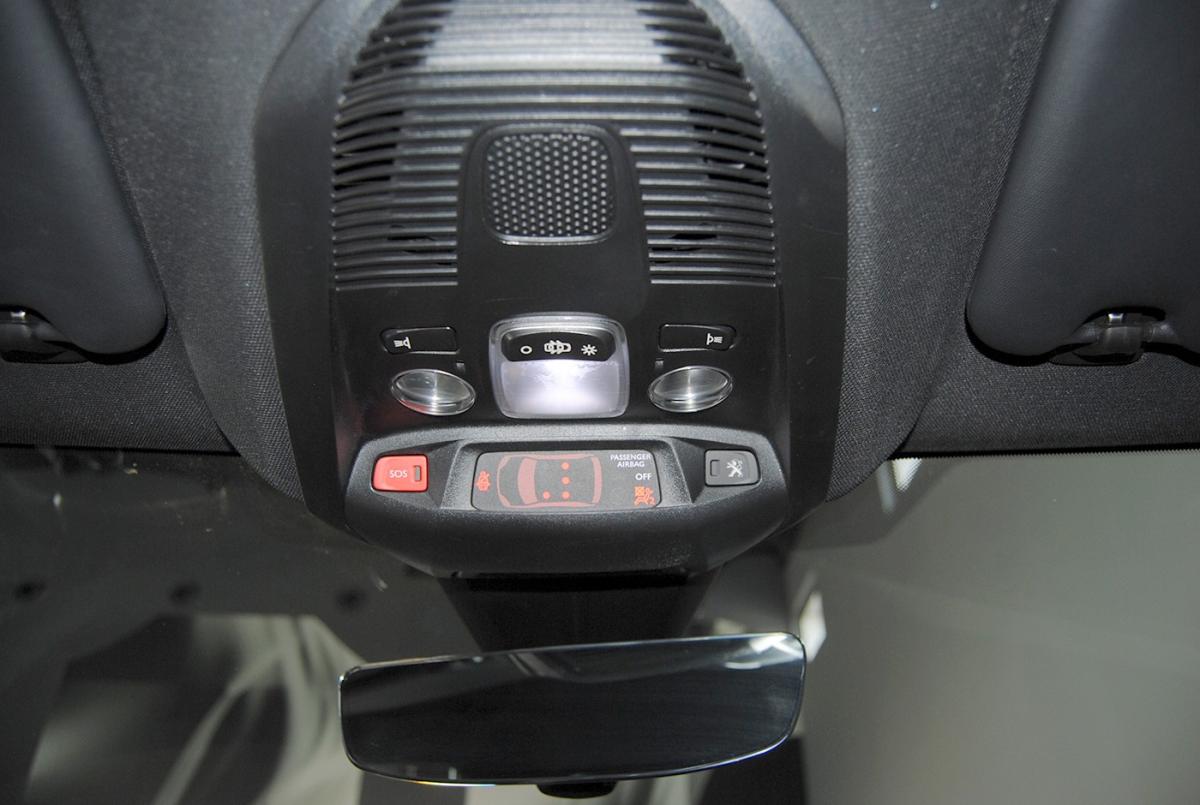 peugeot-3008-2023-gasolina-1598cc