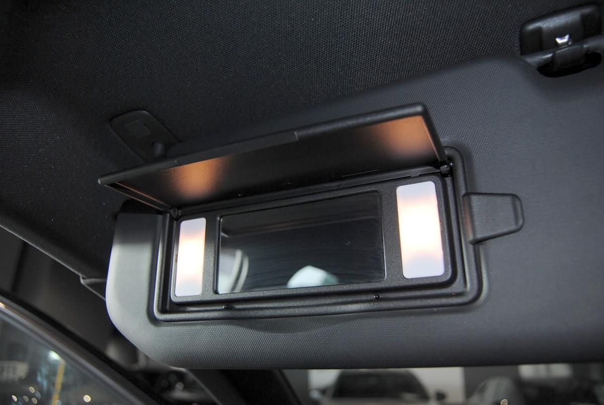 peugeot-3008-2023-gasolina-1598cc