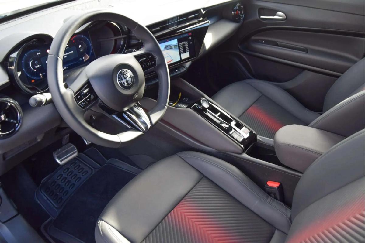 alfa-romeo-junior-2025-gasolina-1199cc