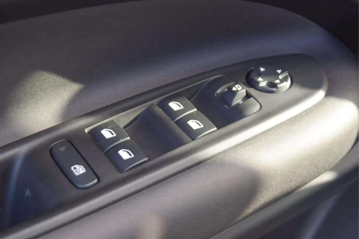 alfa-romeo-junior-2025-gasolina-1199cc