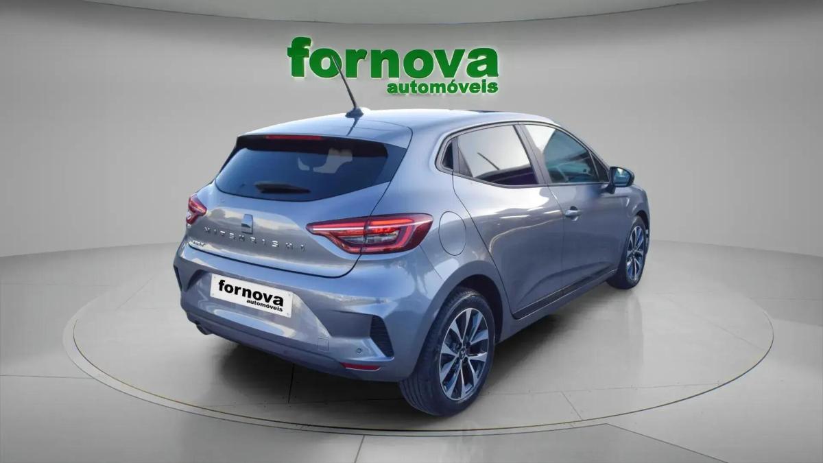 mitsubishi-colt-2024-gasolina-999cc
