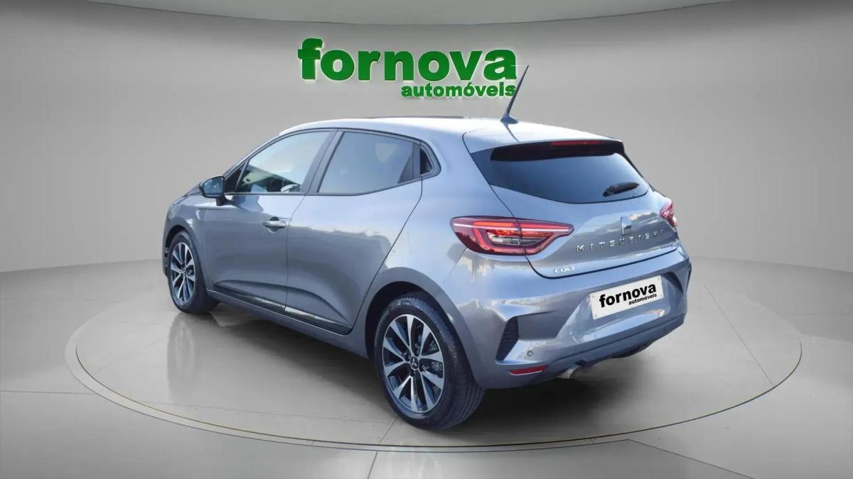 mitsubishi-colt-2024-gasolina-999cc