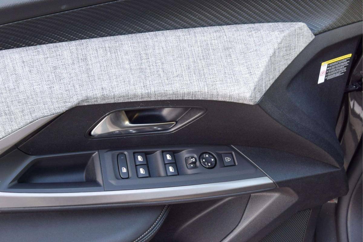 peugeot-3008-2025-hibrido-a-gasolina-1199cc