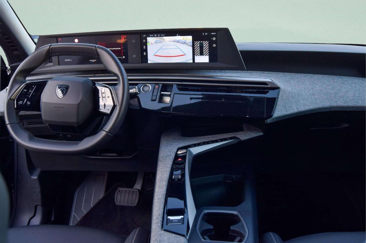 peugeot-3008-2025-hibrido-a-gasolina-1199cc