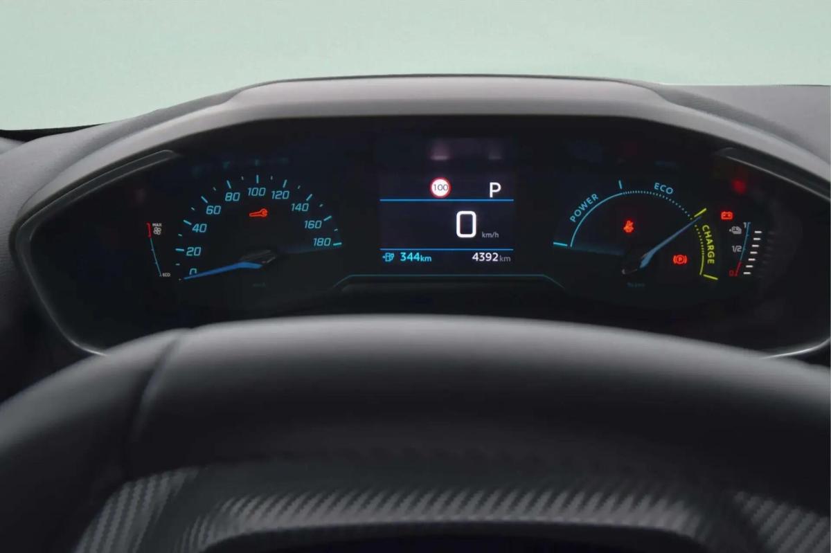 peugeot-e-2008-2024-eletrico-0cc