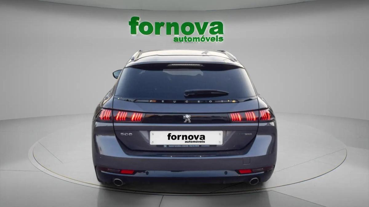 peugeot-3008-2021-hibrido-a-gasolina-1598cc