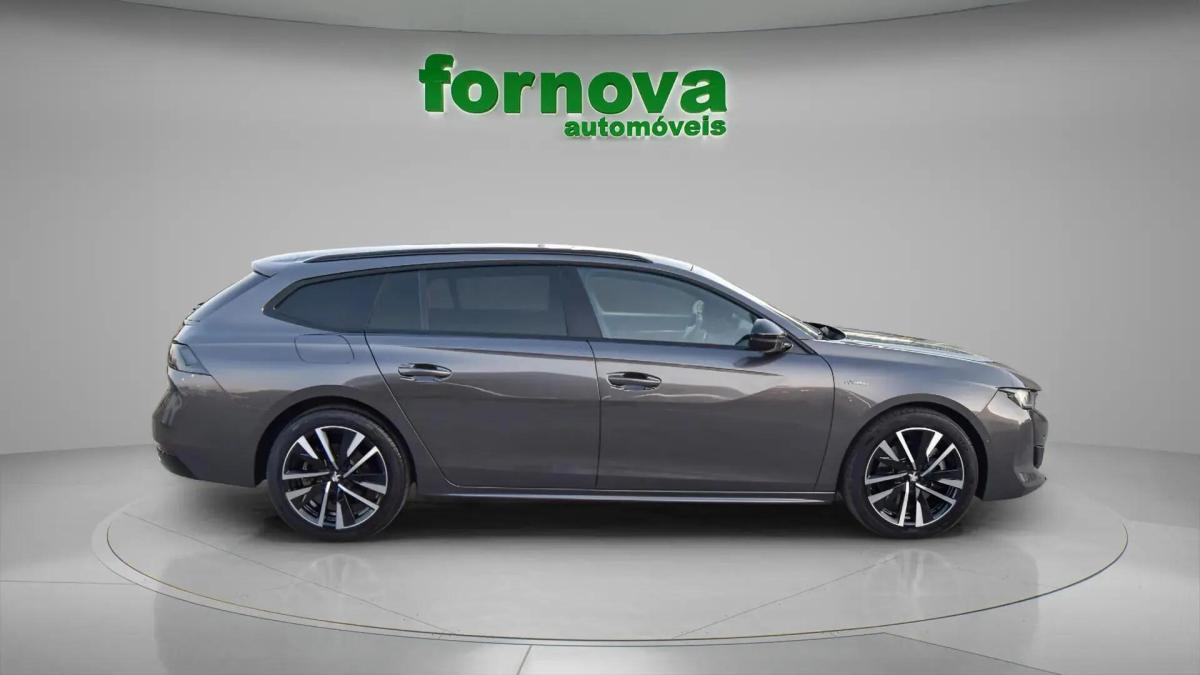peugeot-3008-2021-hibrido-a-gasolina-1598cc