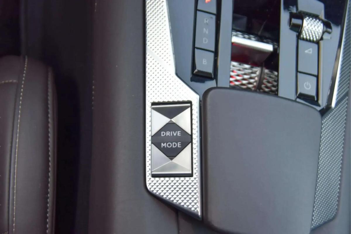 ds-ds-4-2022-hibrido-a-gasolina-1598cc