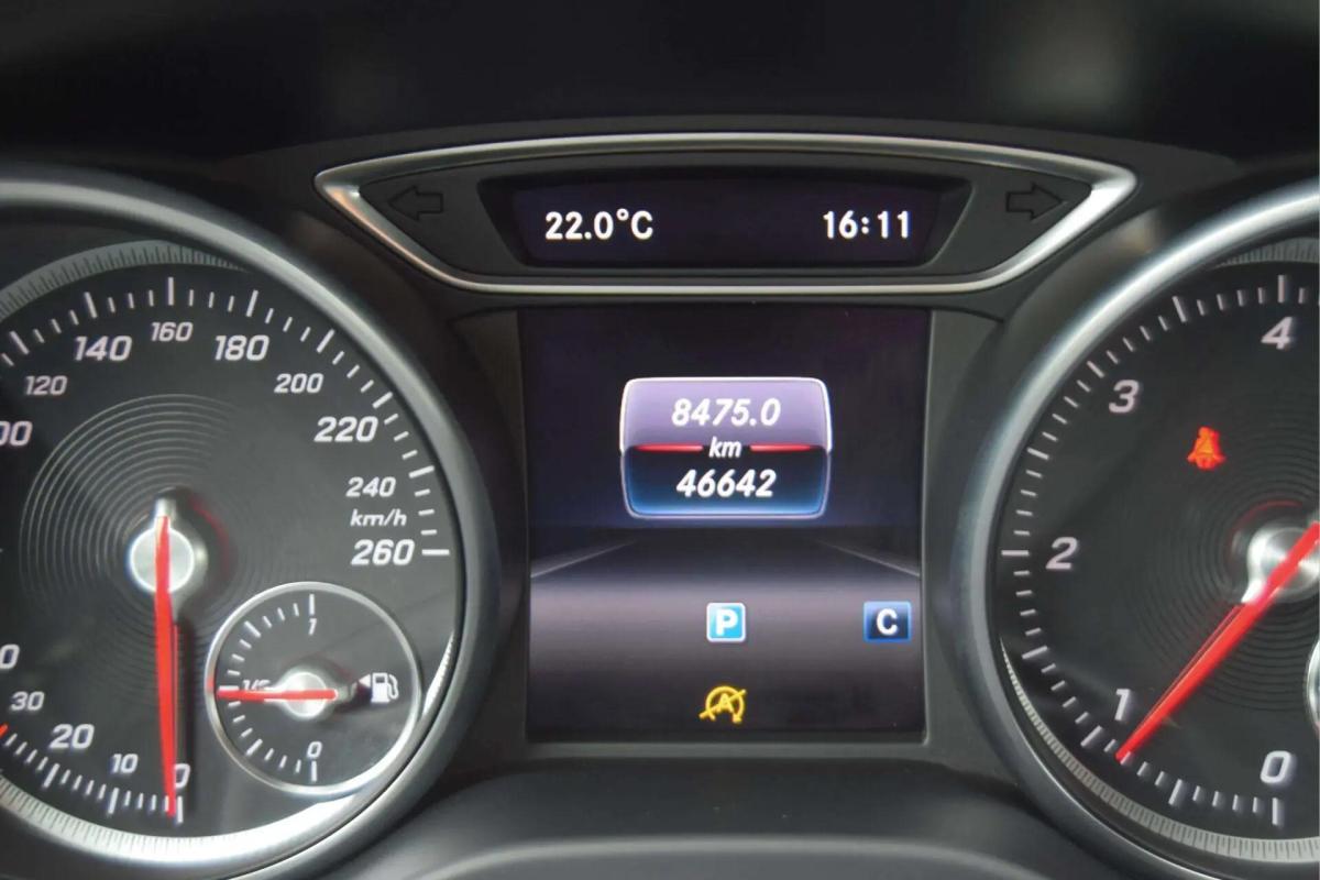 mercedes-benz-cla-2018-diesel-1461cc