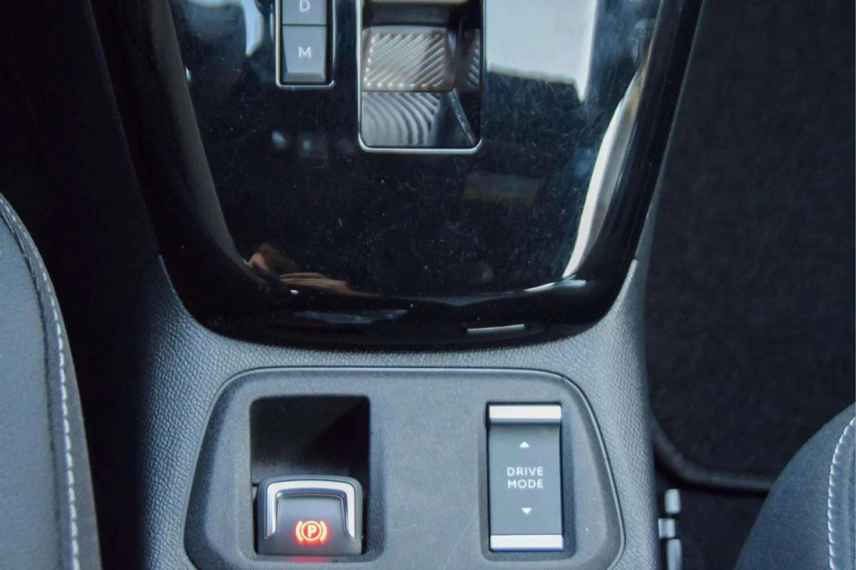 opel-corsa-2025-gasolina-1199cc