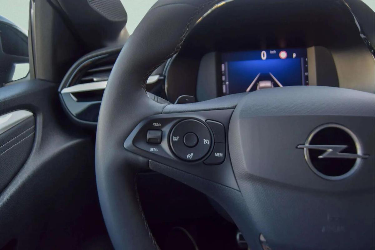 opel-corsa-2025-gasolina-1199cc