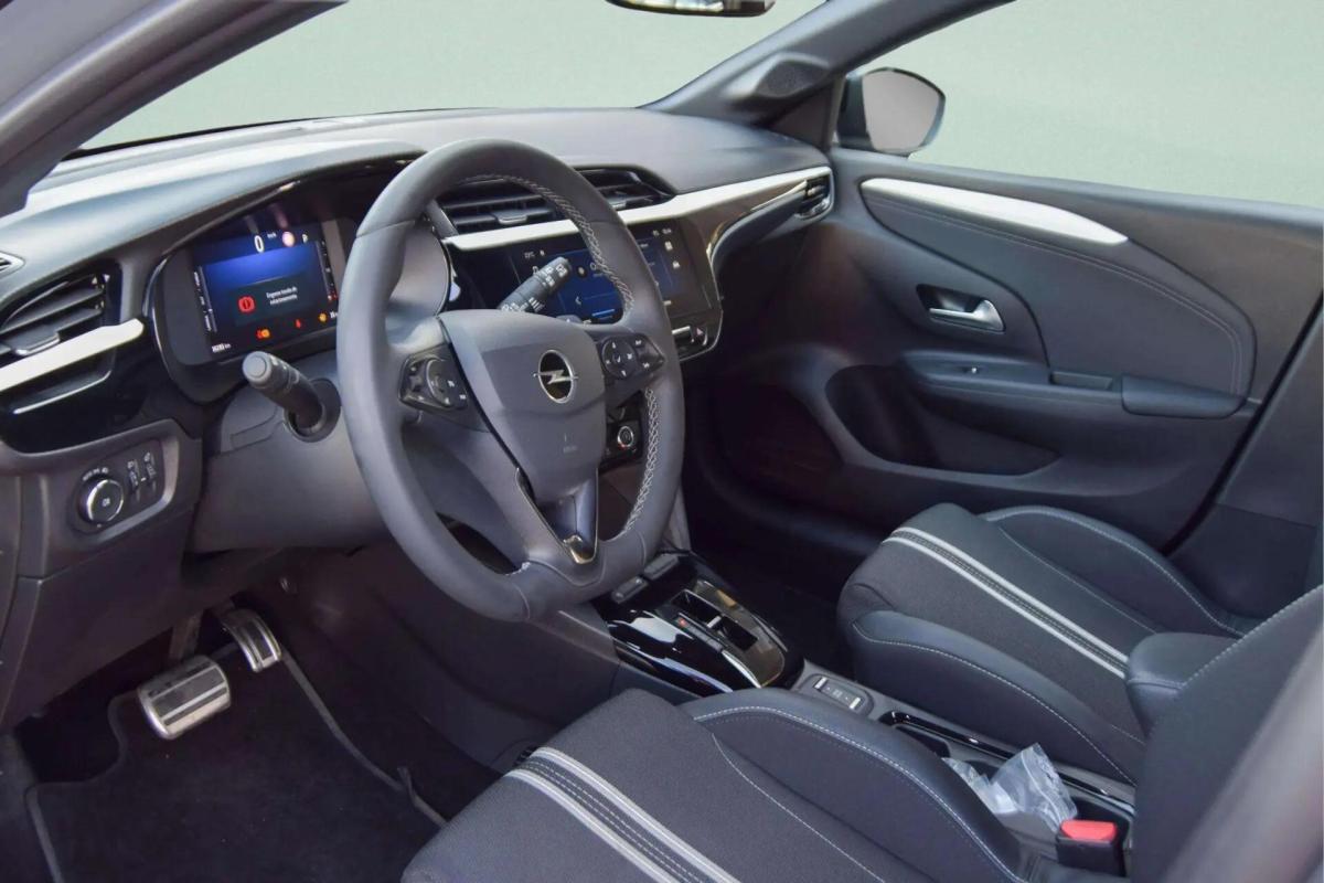 opel-corsa-2025-gasolina-1199cc