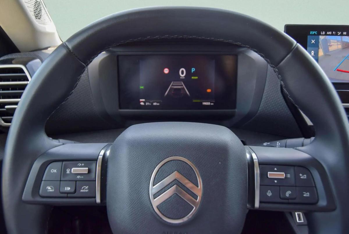 citroen-e-c4-2025-eletrico-0cc