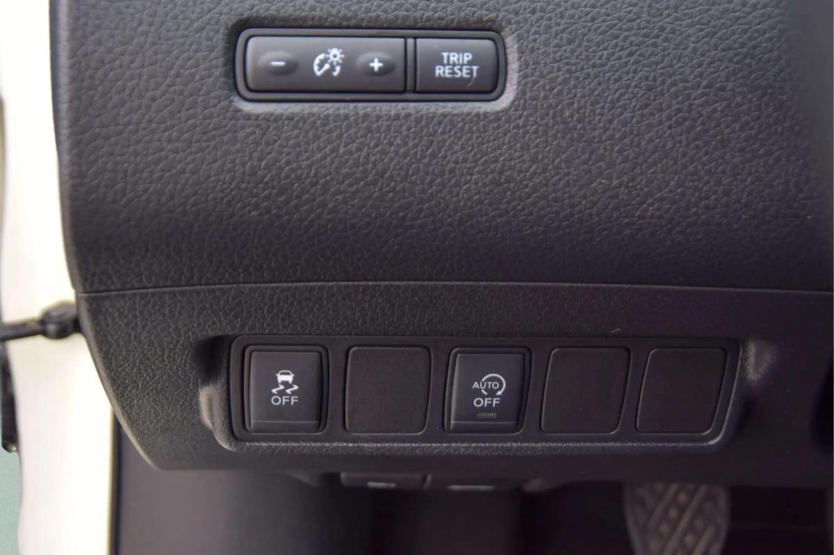 nissan-pulsar-2015-gasolina-1197cc