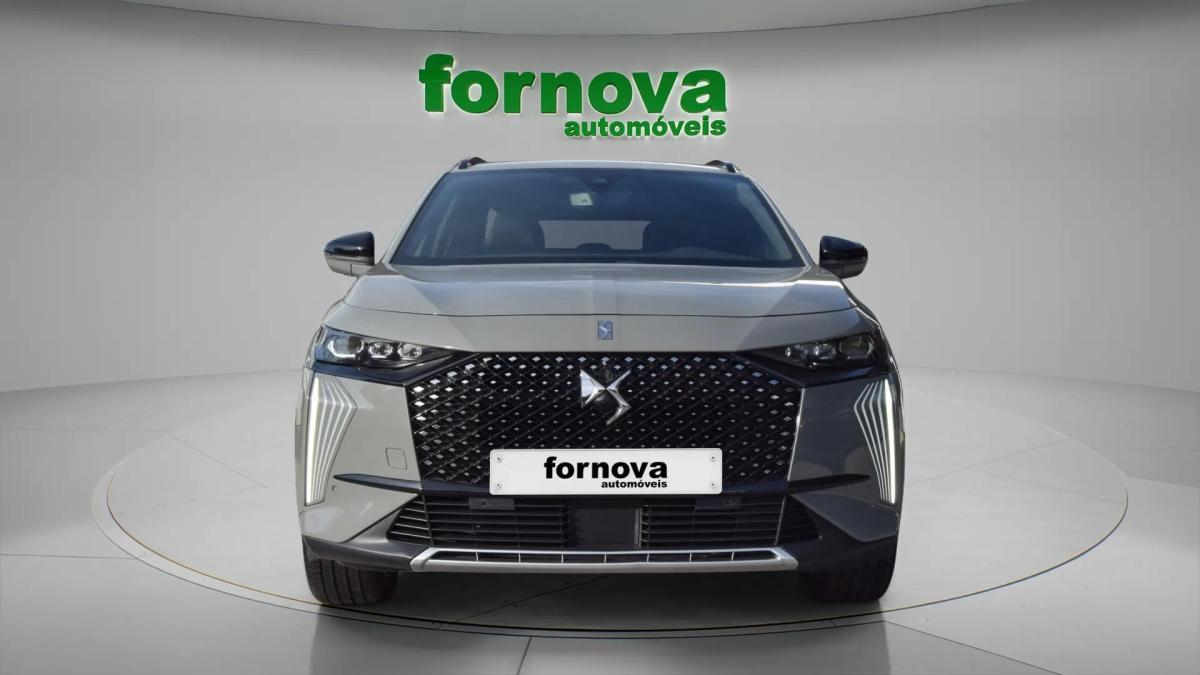 ds-ds-7-crossback-2023-hibrido-a-gasolina-1598cc