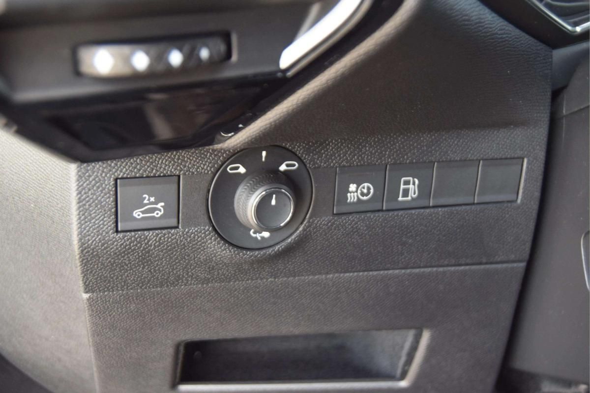 ds-ds-7-crossback-2023-hibrido-a-gasolina-1598cc