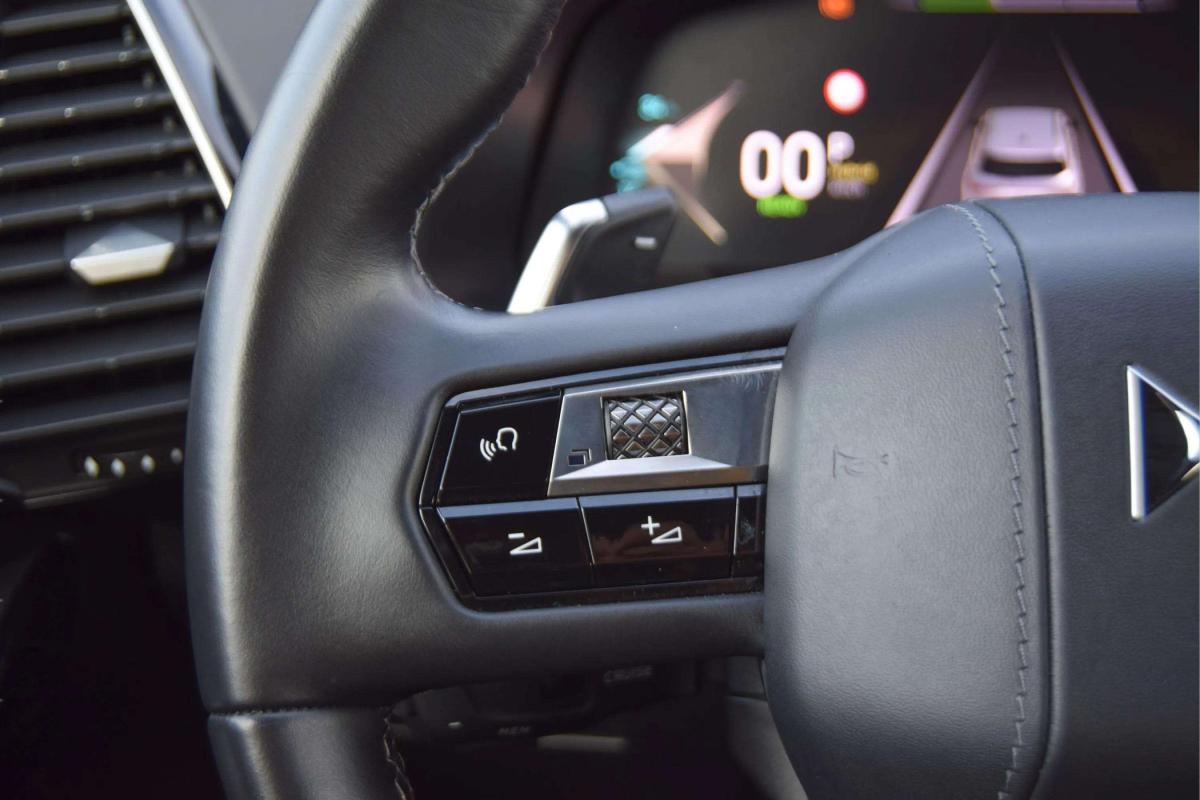 ds-ds-7-crossback-2023-hibrido-a-gasolina-1598cc