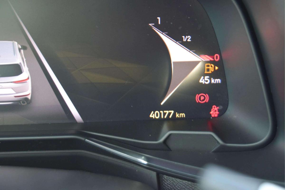 ds-ds-7-crossback-2023-hibrido-a-gasolina-1598cc