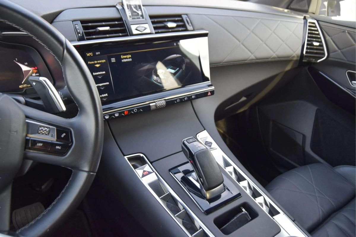 ds-ds-7-crossback-2023-hibrido-a-gasolina-1598cc