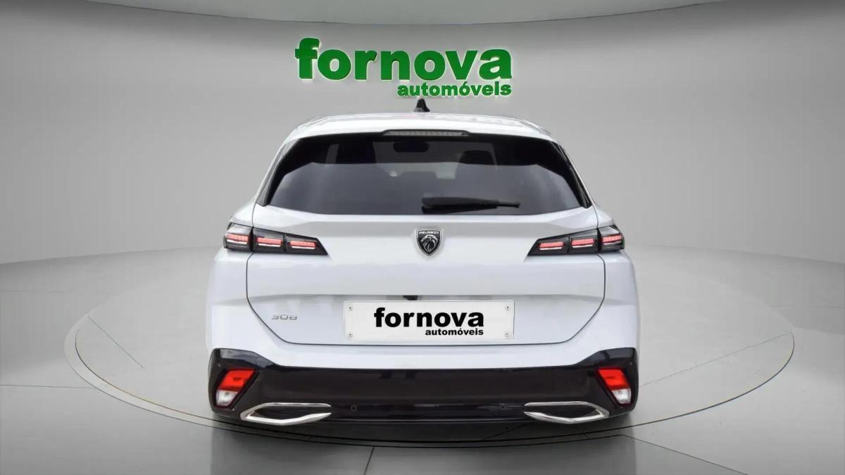 peugeot-308-sw-2025-hibrido-a-gasolina-1200cc