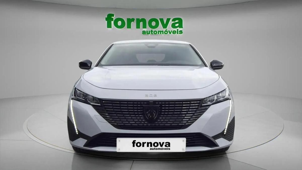 peugeot-308-sw-2025-hibrido-a-gasolina-1200cc