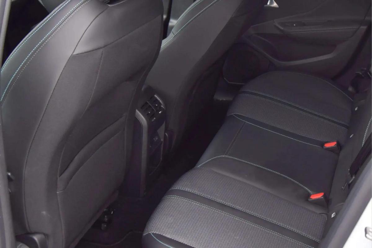 peugeot-308-sw-2025-hibrido-a-gasolina-1200cc