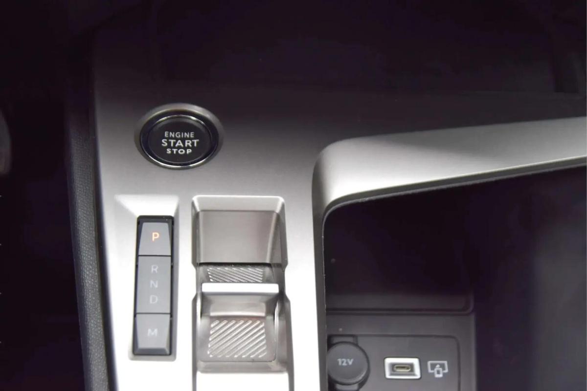 peugeot-308-sw-2025-hibrido-a-gasolina-1200cc
