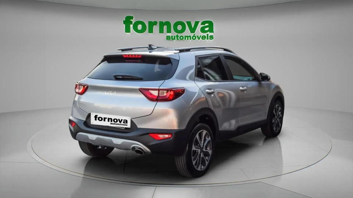 kia-stonic-2025-gasolina-998cc