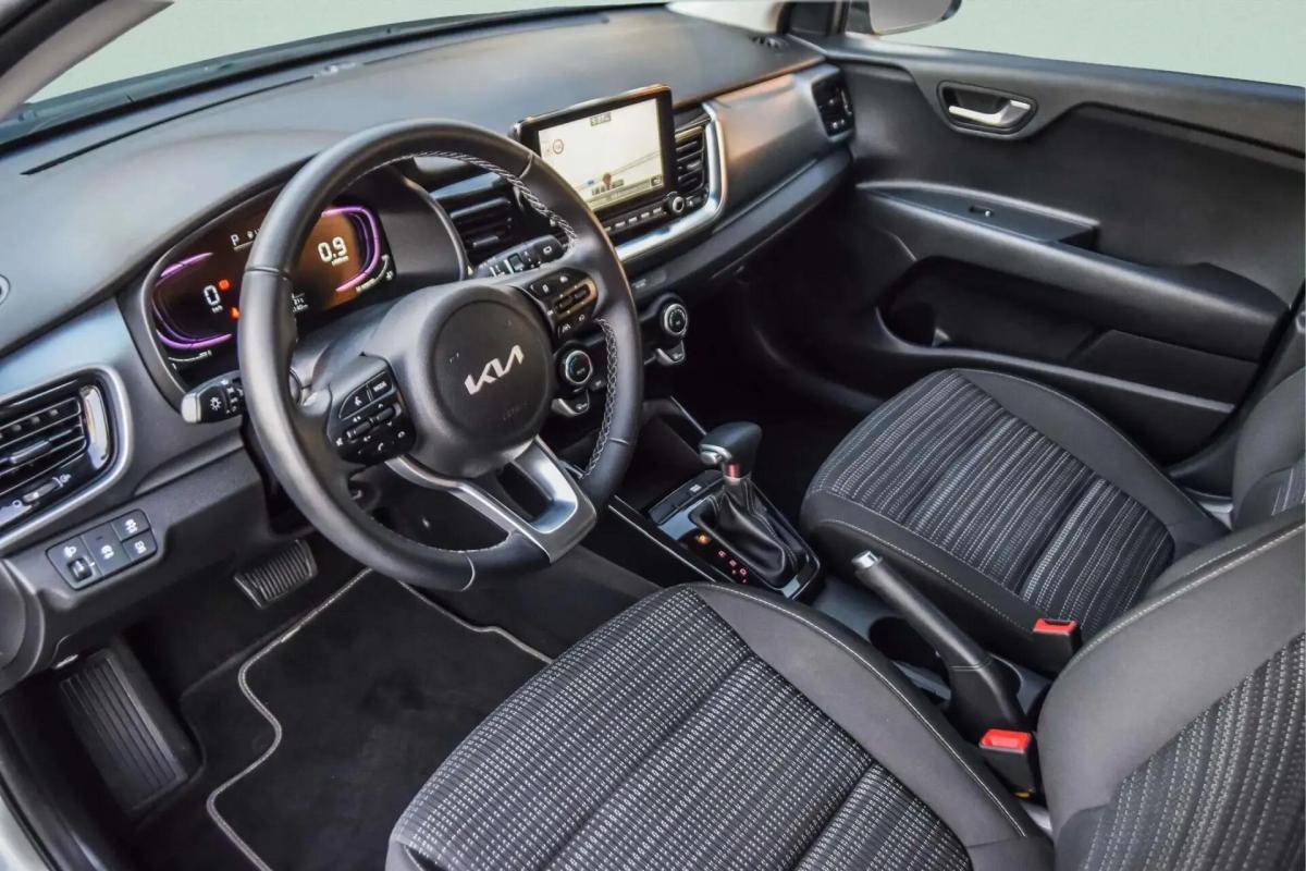 kia-stonic-2025-gasolina-998cc