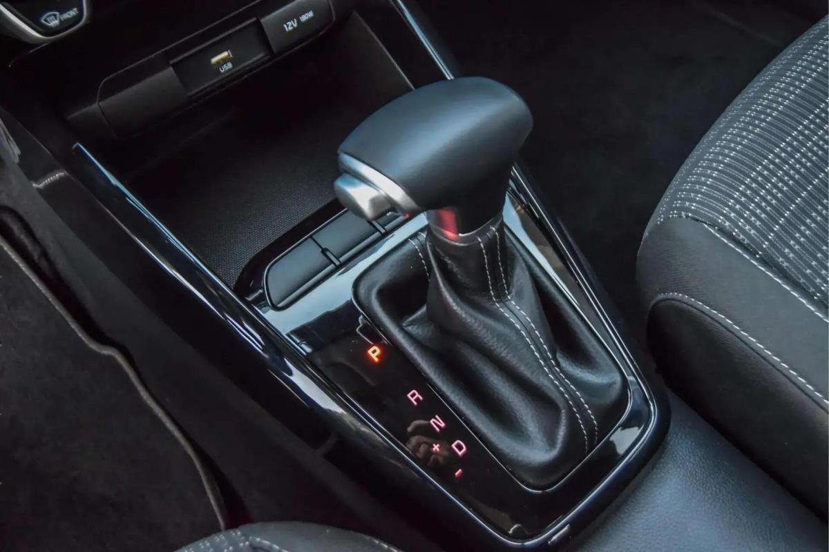 kia-stonic-2025-gasolina-998cc