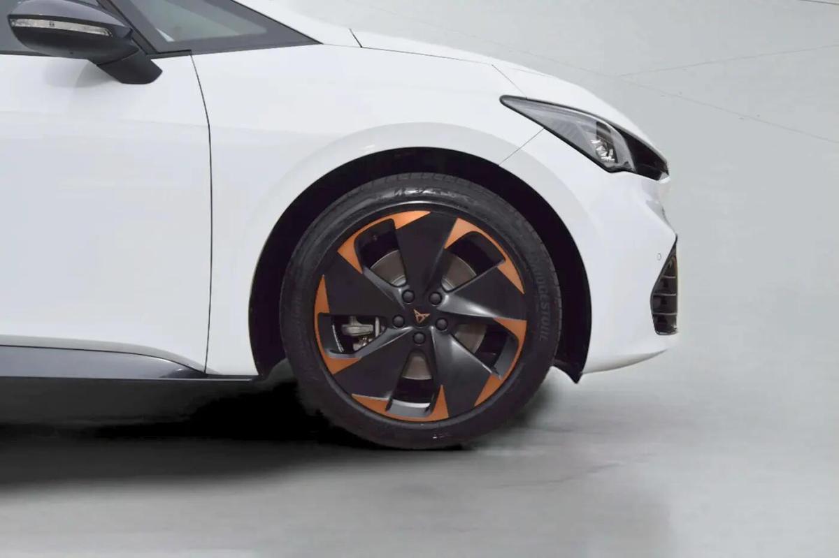 cupra-born-2024-eletrico-0cc