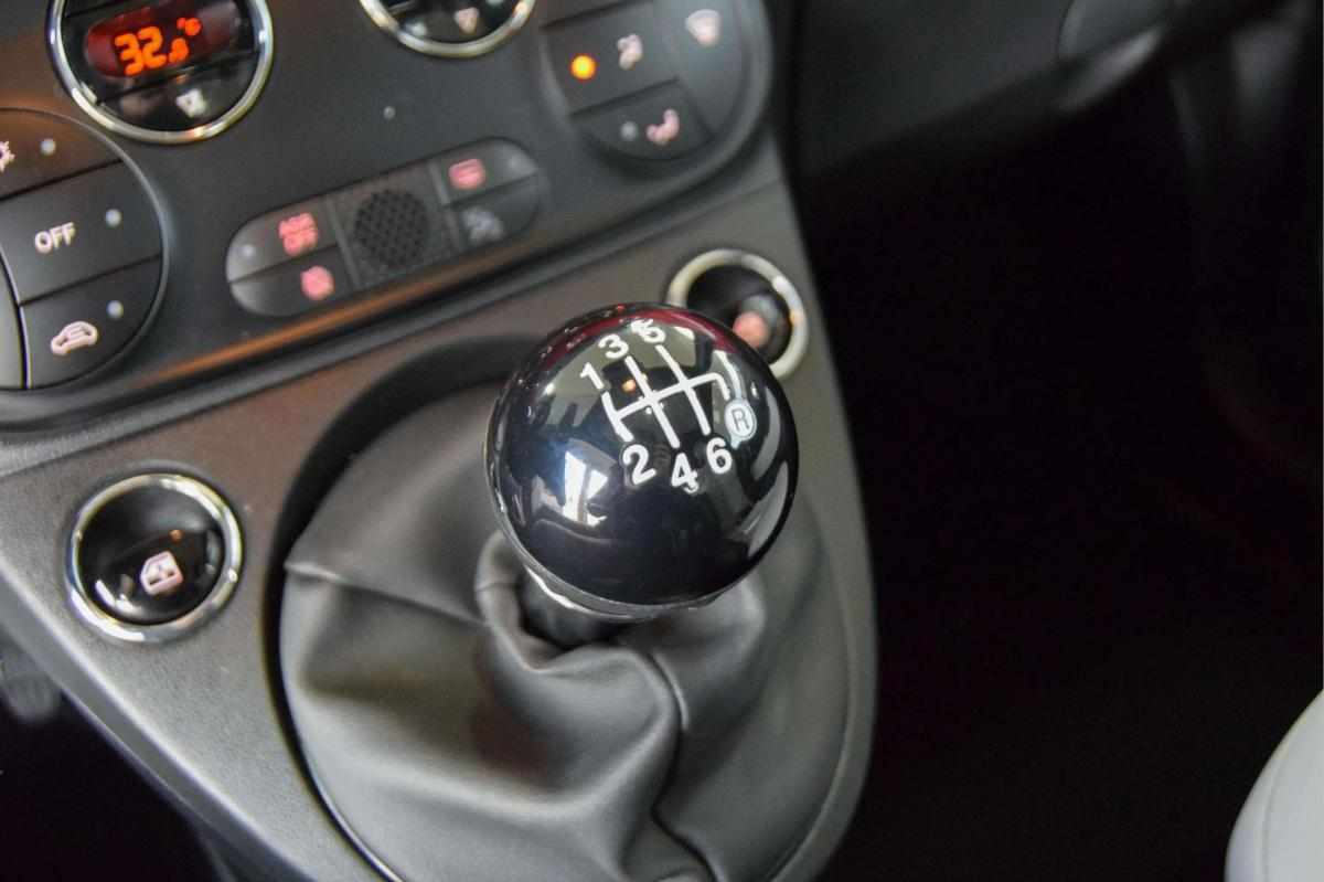 fiat-500-2023-hibrido-a-gasolina-999cc