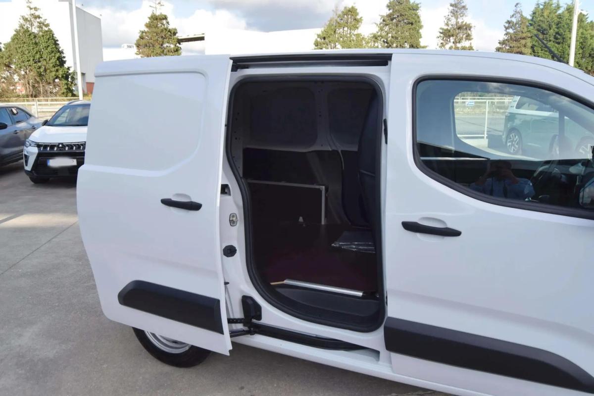 peugeot-partner-2025-diesel-1499cc