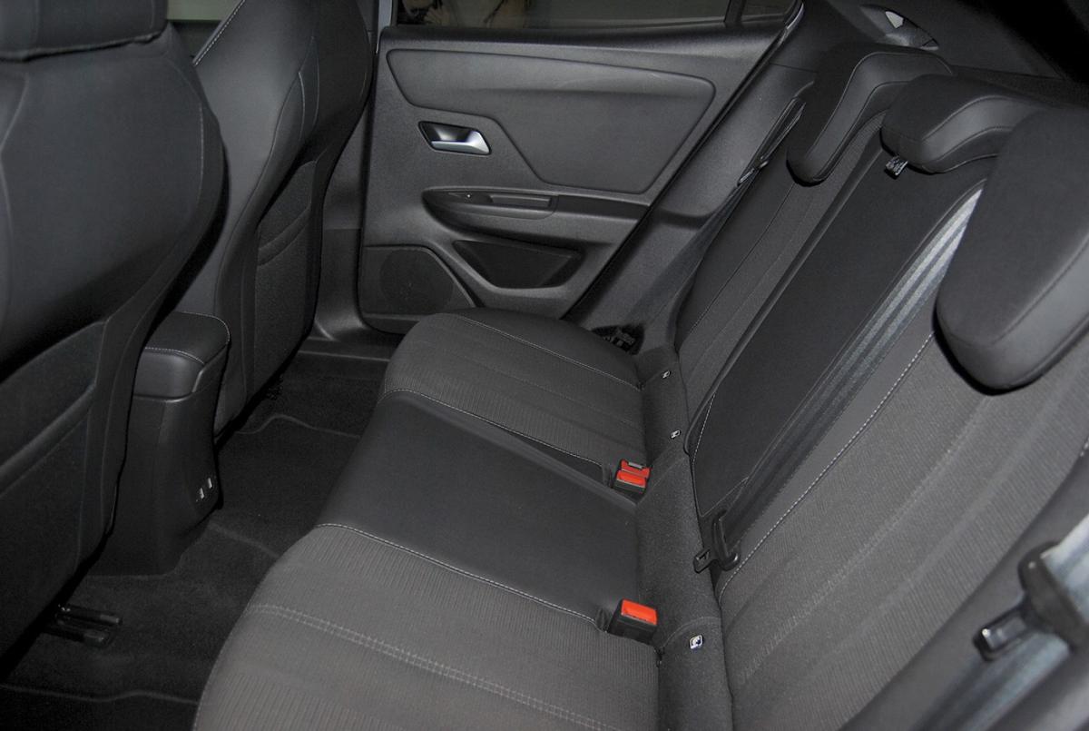 opel-mokka-2025-gasolina-1199cc