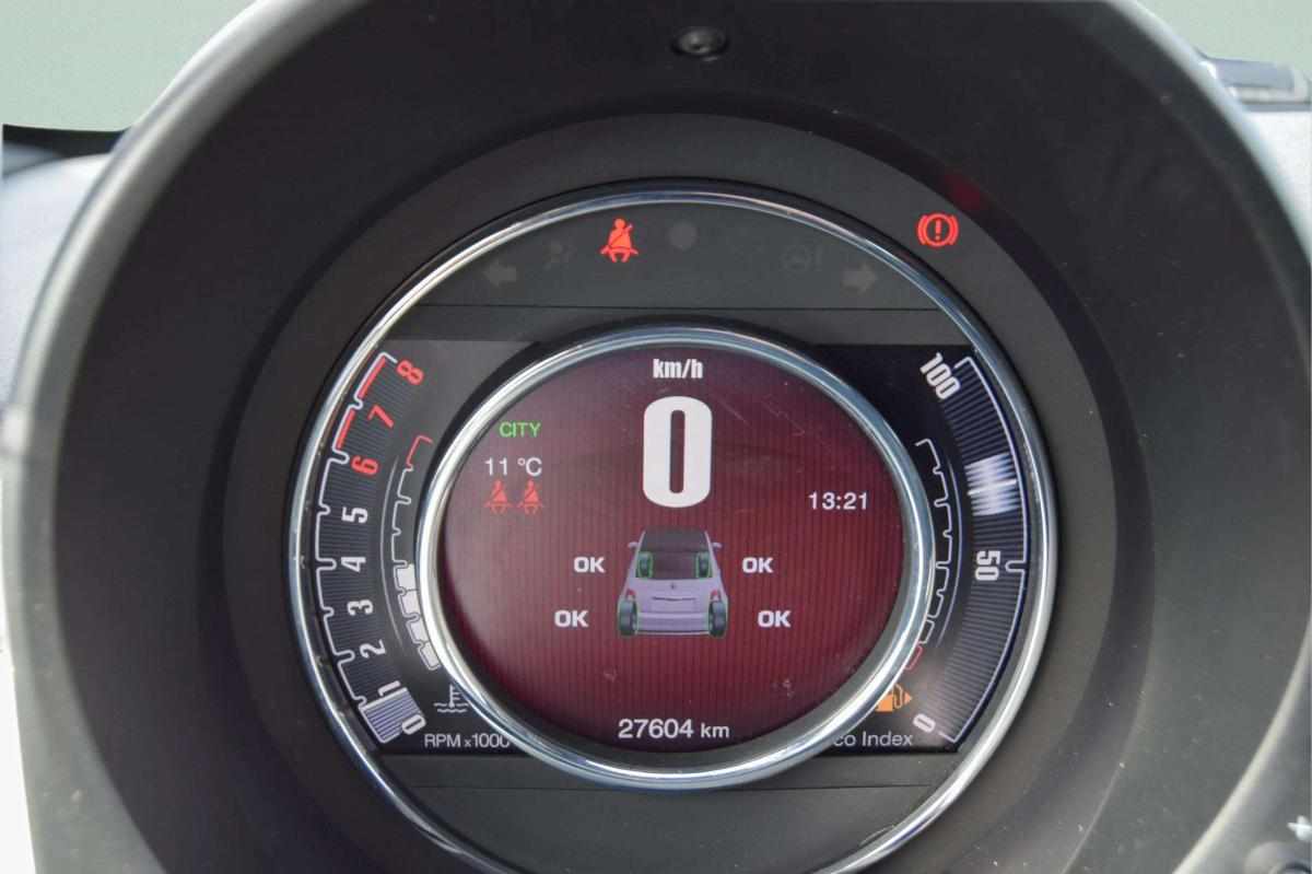 fiat-500c-2023-hibrido-a-gasolina-999cc