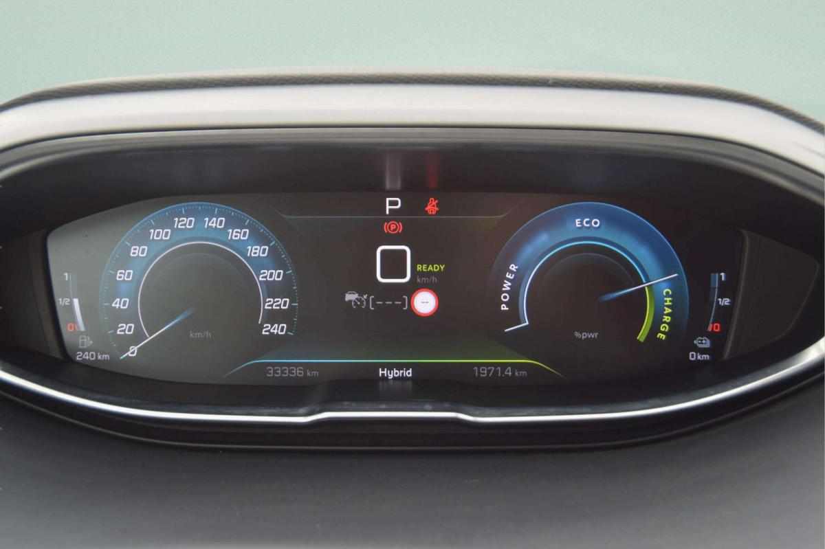 peugeot-3008-1-6-hybrid-11-8-kwh-2023-gasolina-1598cc