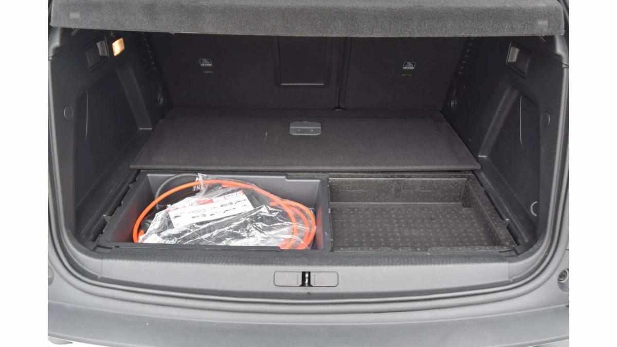 peugeot-3008-1-6-hybrid-11-8-kwh-2023-gasolina-1598cc