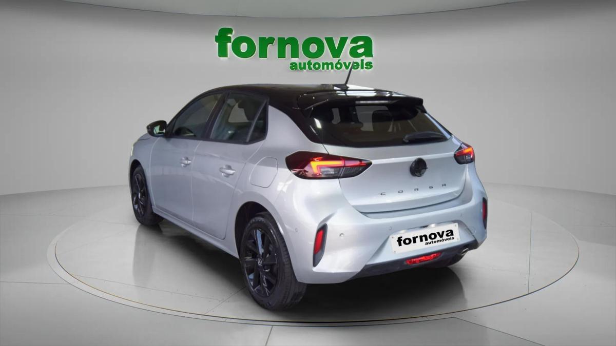 opel-corsa-2025-gasolina-1199cc