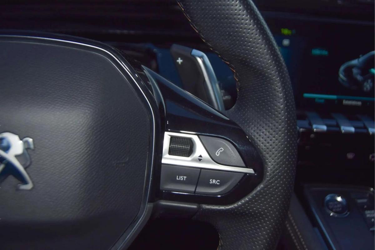 peugeot-508-sw-2021-hibrido-a-gasolina-1598cc