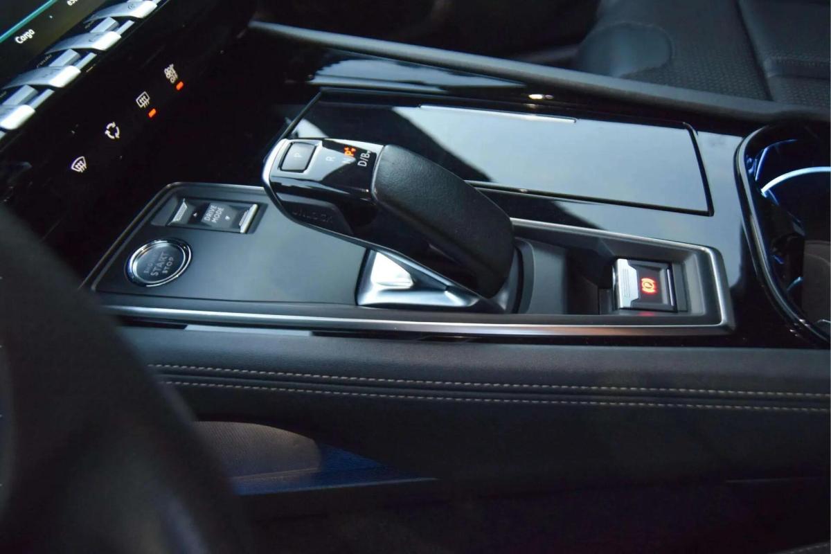 peugeot-508-sw-2021-hibrido-a-gasolina-1598cc