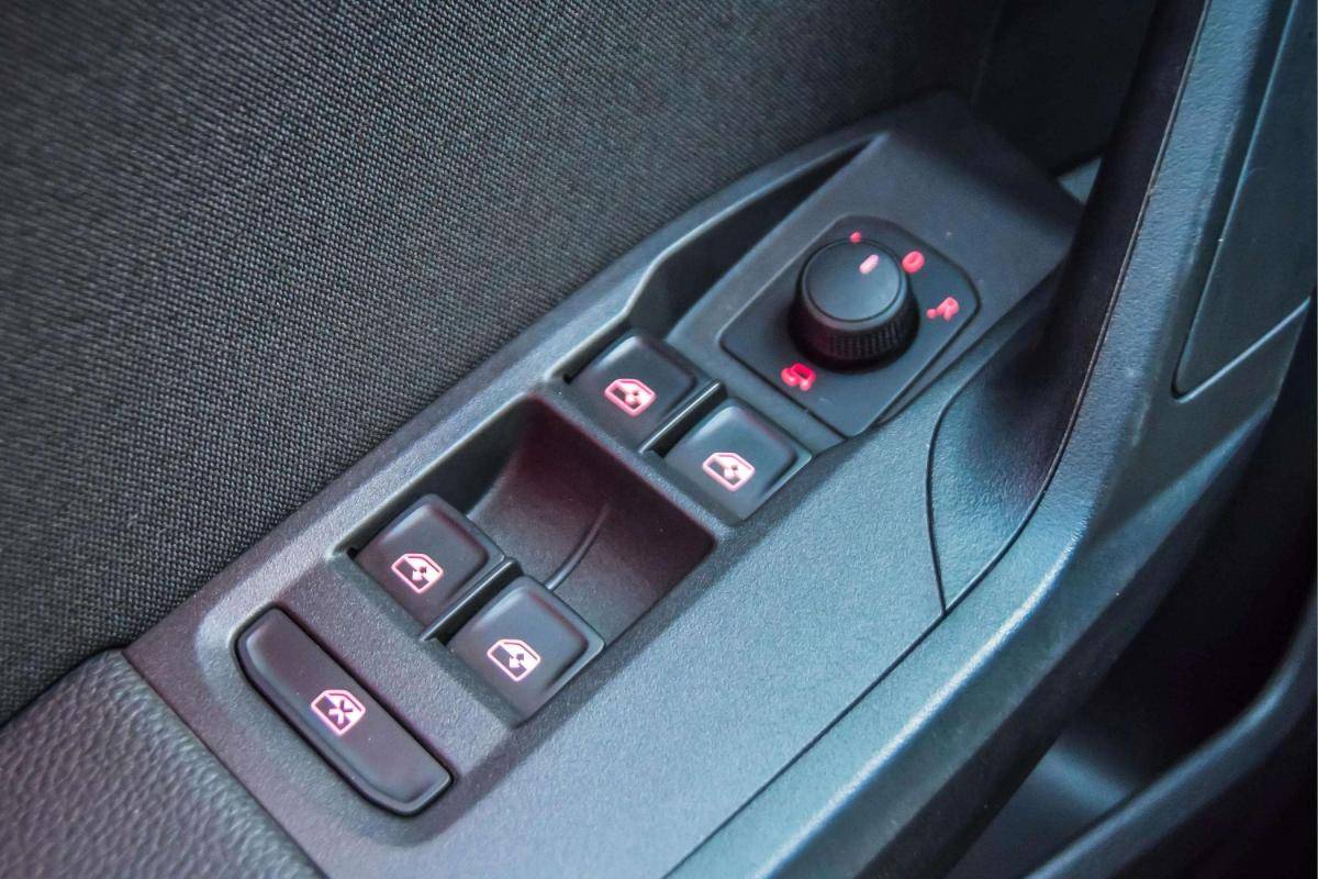 seat-ibiza-2024-gasolina-999cc