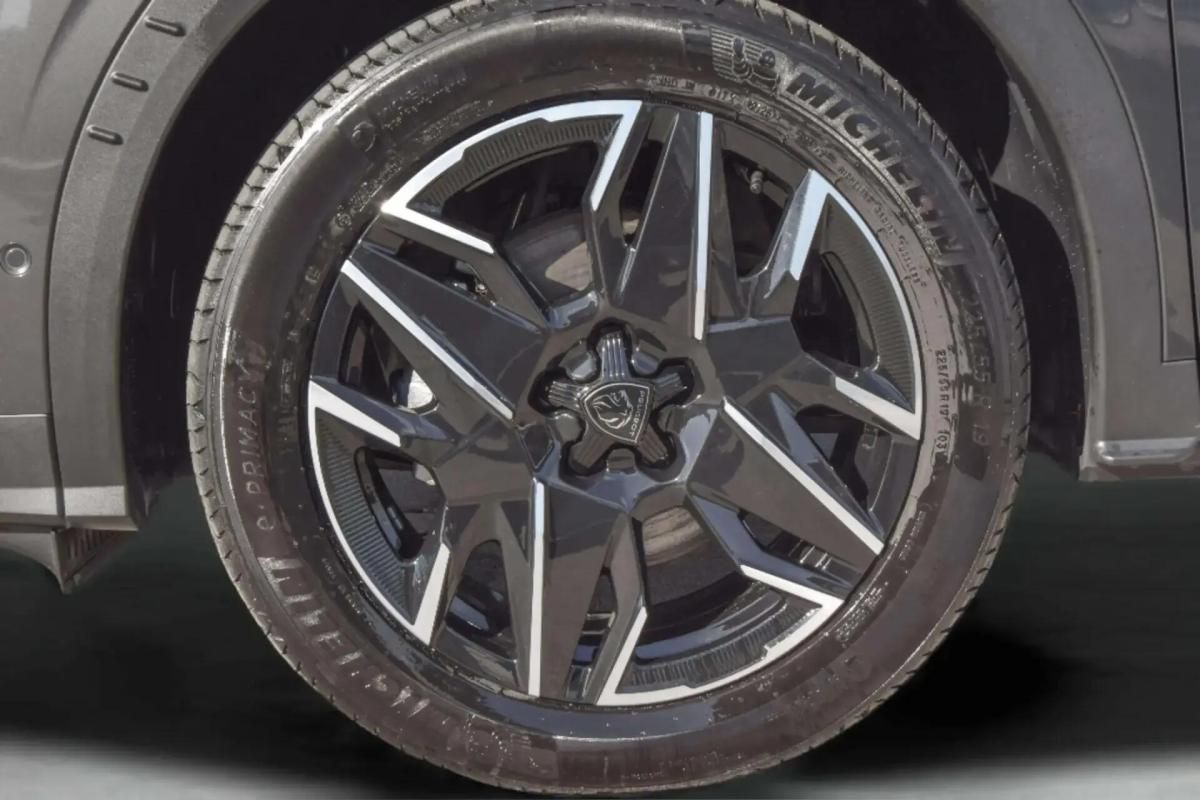 peugeot-5008-2025-gasolina-1199cc